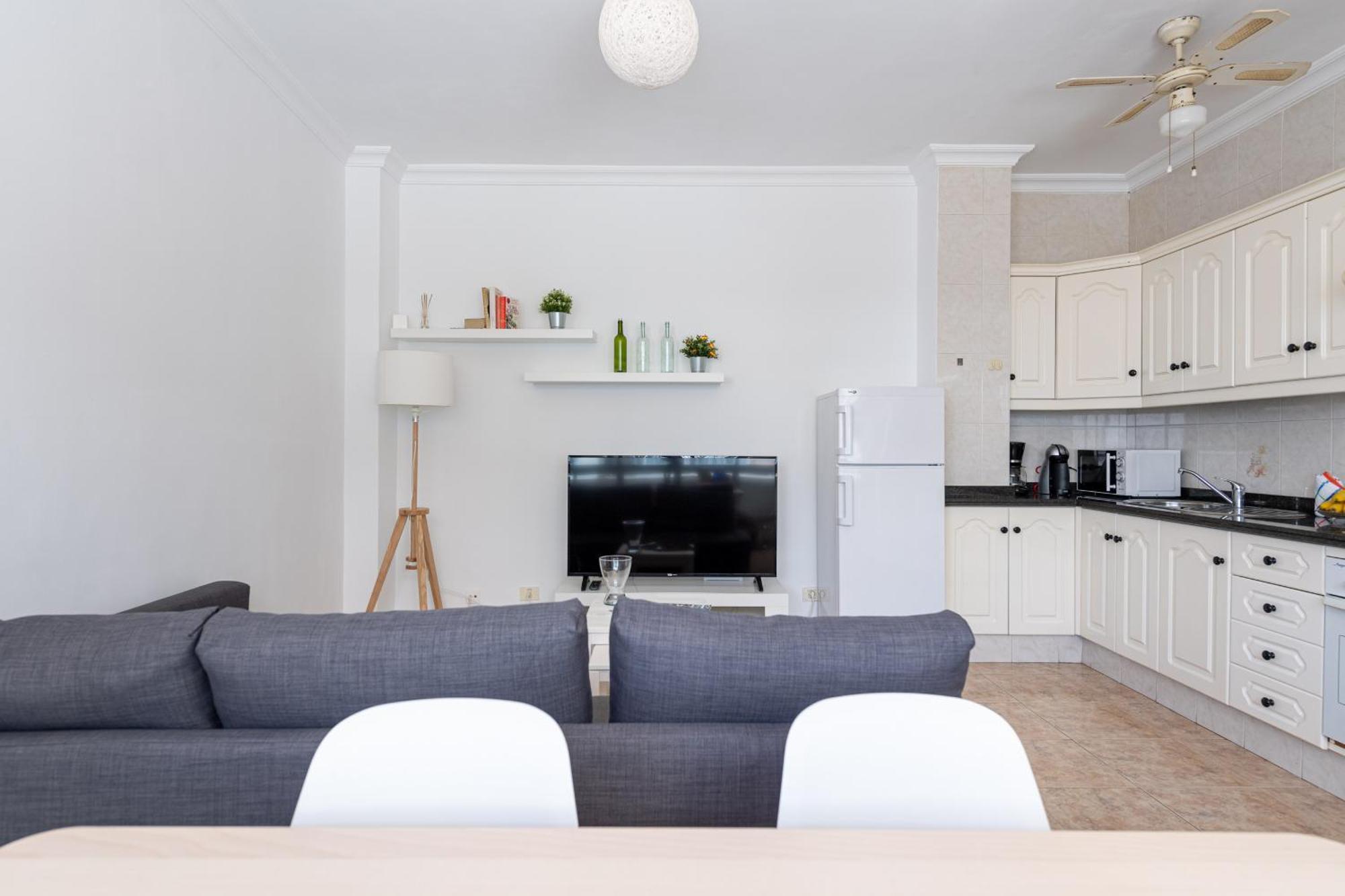 Almar Sagasta Appartement *